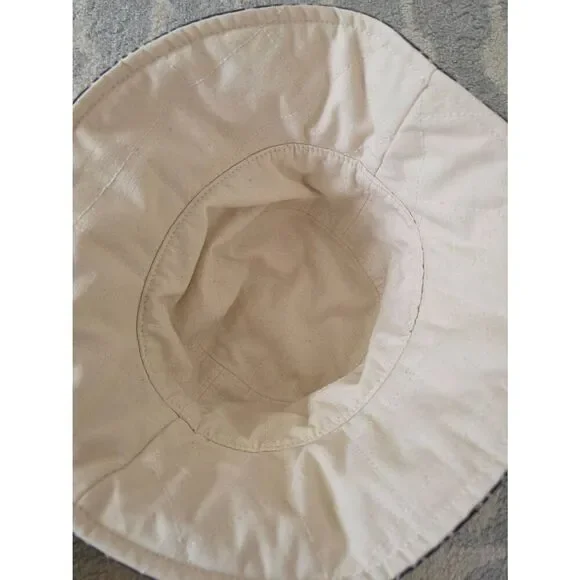 Madewell Reversible Quilted Bucket Hat NWT - Picture 4 of 10